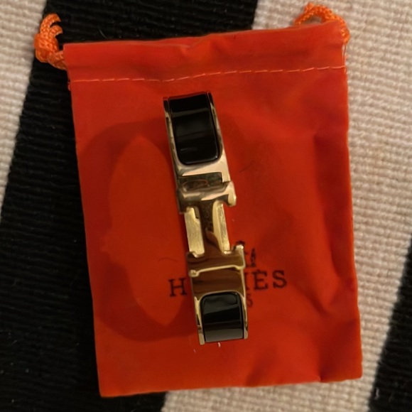 HERMES Clic Clac H Bracelet Black&gold - Picture 8 of 14
